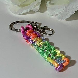 Paracord keychain